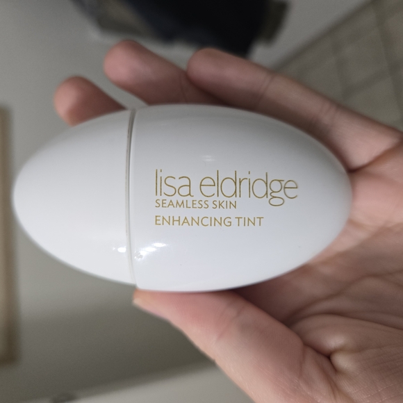 Lisa Eldridge Skin Enhancing Tint Shade T5 - Picture 2 of 5